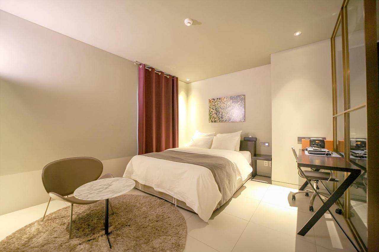 Js Boutique Hotel Hwaseong Экстерьер фото